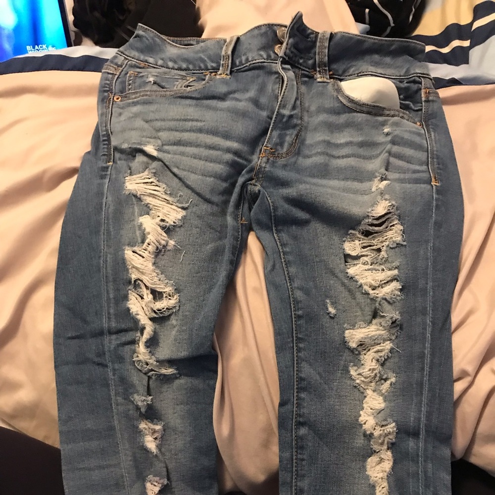 Ripped jeans